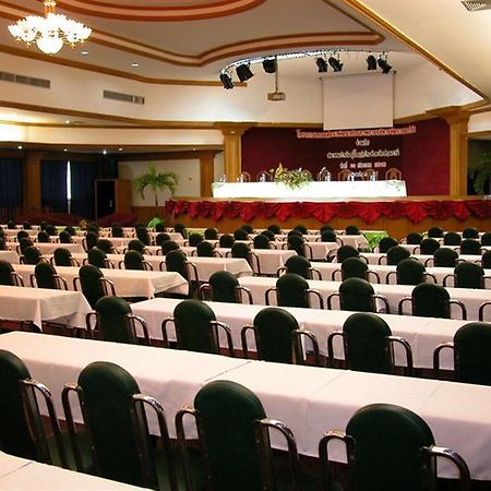 Pathumthani Place Hotel Eksteriør billede