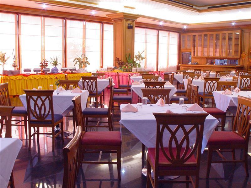 Pathumthani Place Hotel Eksteriør billede